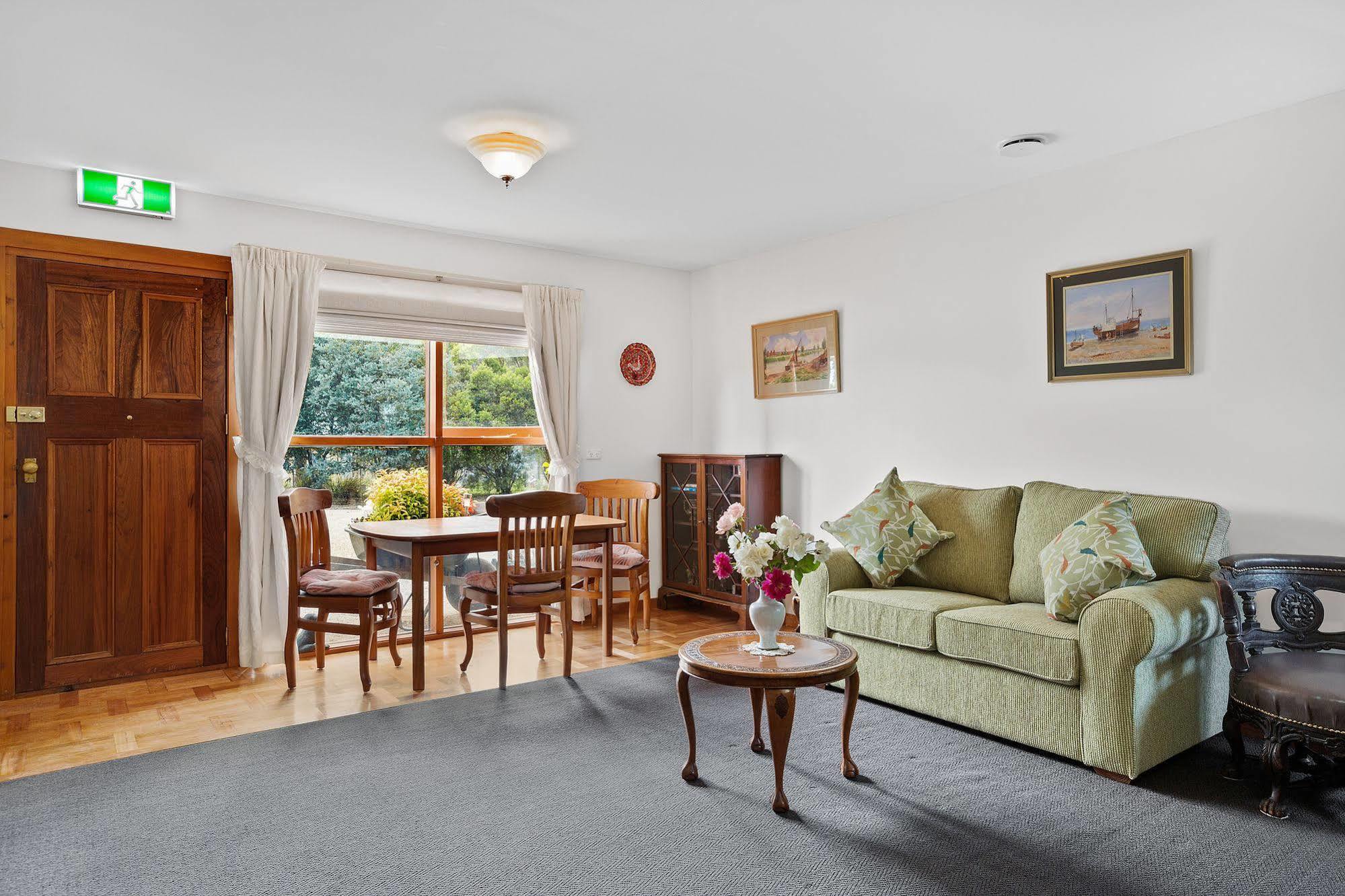 Brightwater Bed And Breakfast Tinderbox Екстер'єр фото