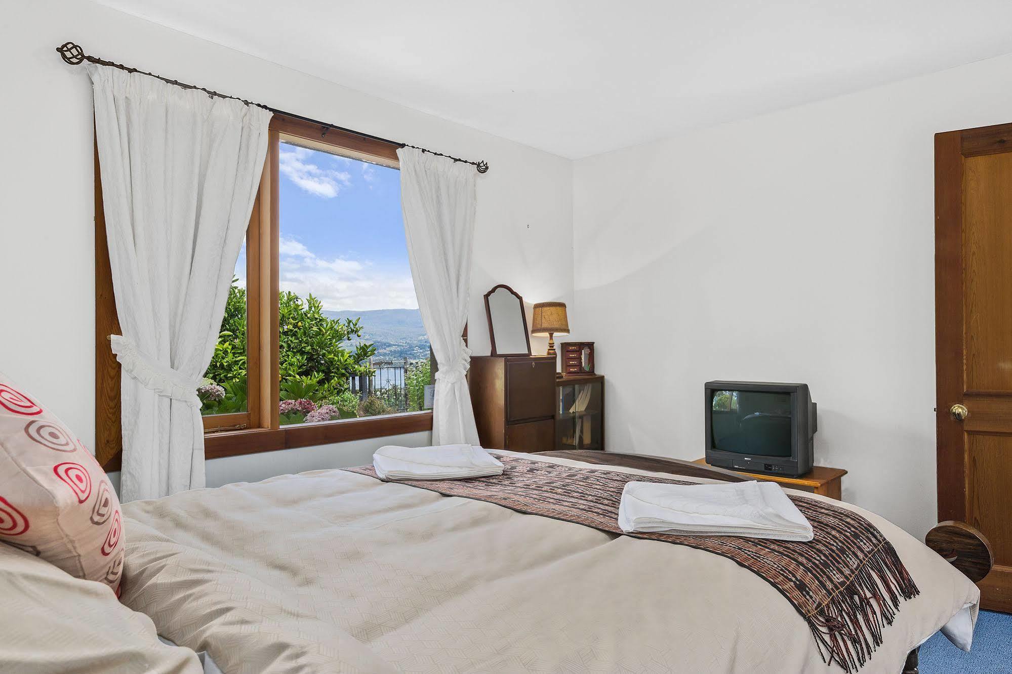 Brightwater Bed And Breakfast Tinderbox Екстер'єр фото